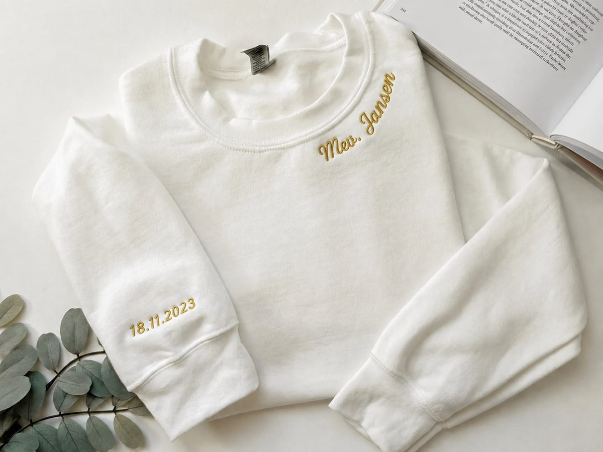 🤍 Ana & Co Signature Personalized Sweater