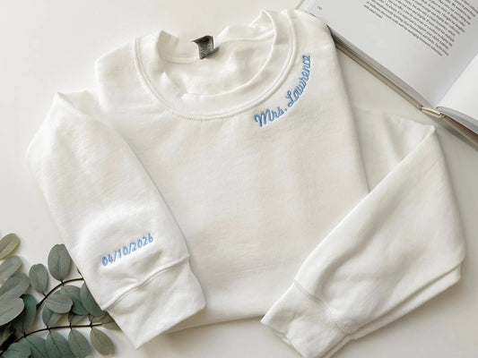 🤍 Ana & Co Signature Personalized Sweater